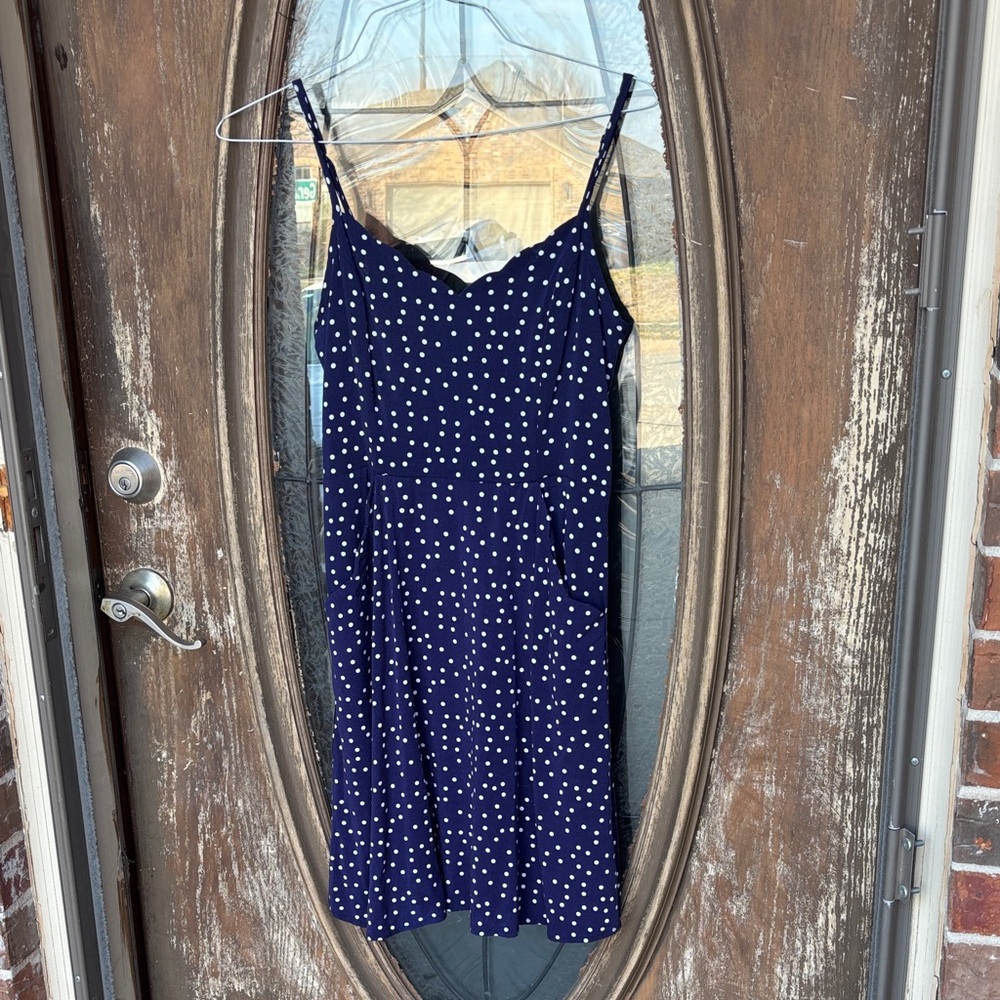41 HAWTHORNE POCKETED POLKA DOT DRESS! Size Medium